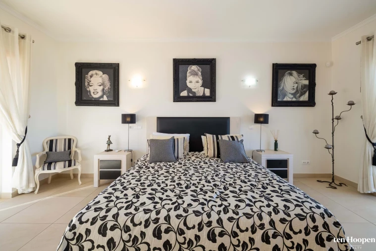 Moradia T5 para Venda em Luz Foto 15