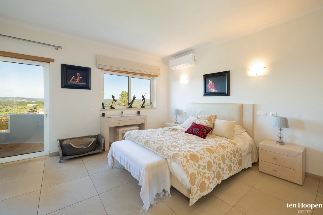 Moradia T5 para Venda em Luz Foto 12