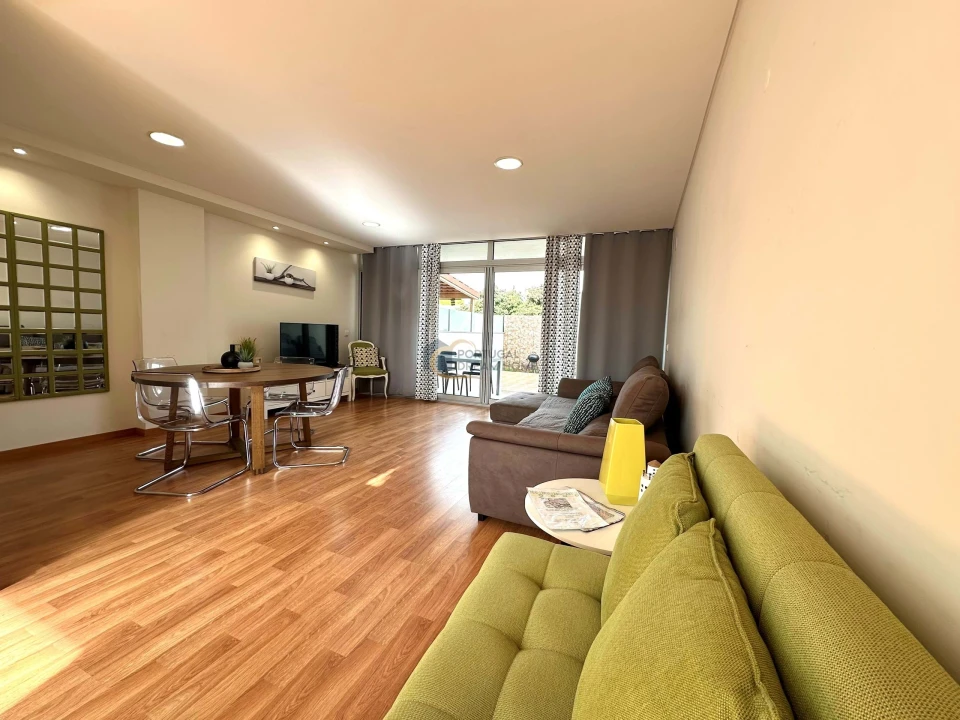 Moradia T2 para Venda em Albufeira e Olhos de Água Foto 6