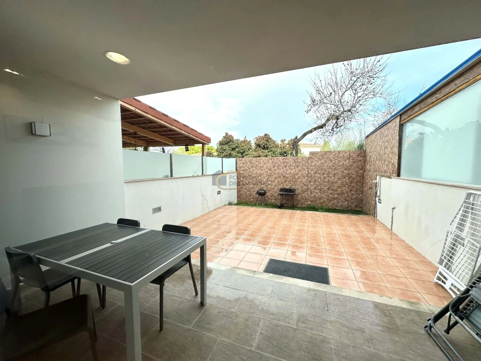 Moradia T2 para Venda em Albufeira e Olhos de Água Foto 12