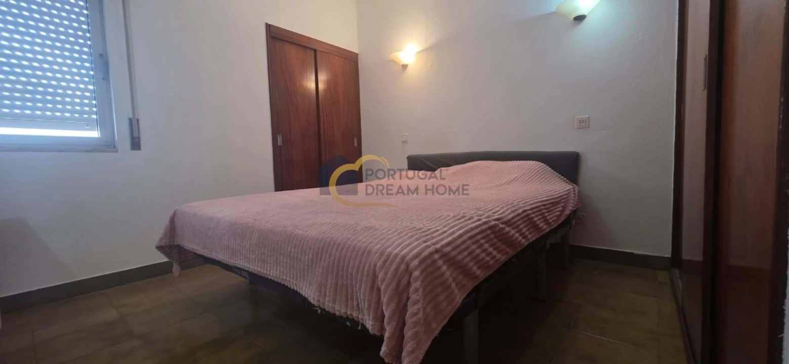 Apartamento T2 para Venda em Albufeira e Olhos de Água Foto 9