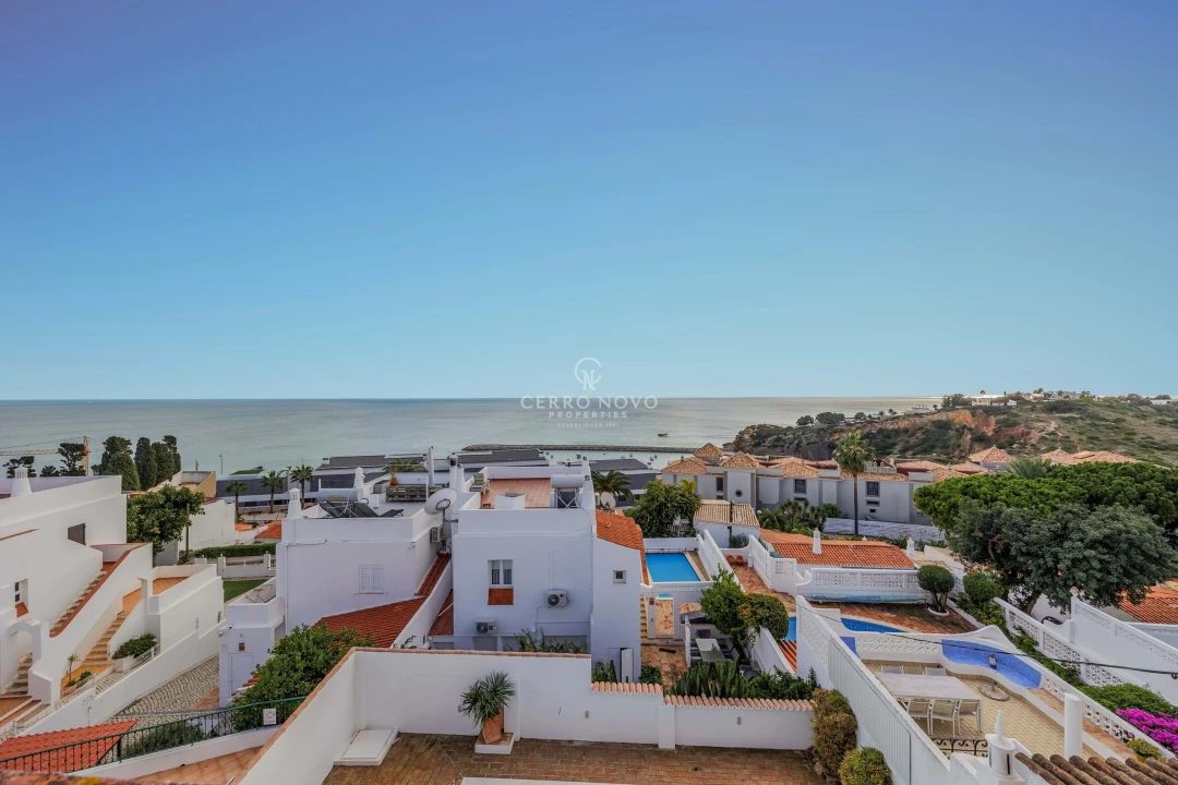 Moradia T3 para Venda em Albufeira e Olhos de Água Foto 9