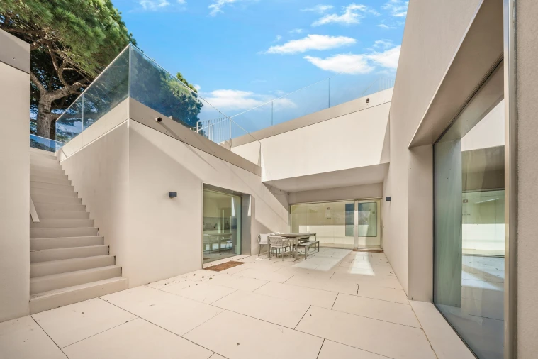 Moradia T3 para Venda em Cascais e Estoril Foto 3