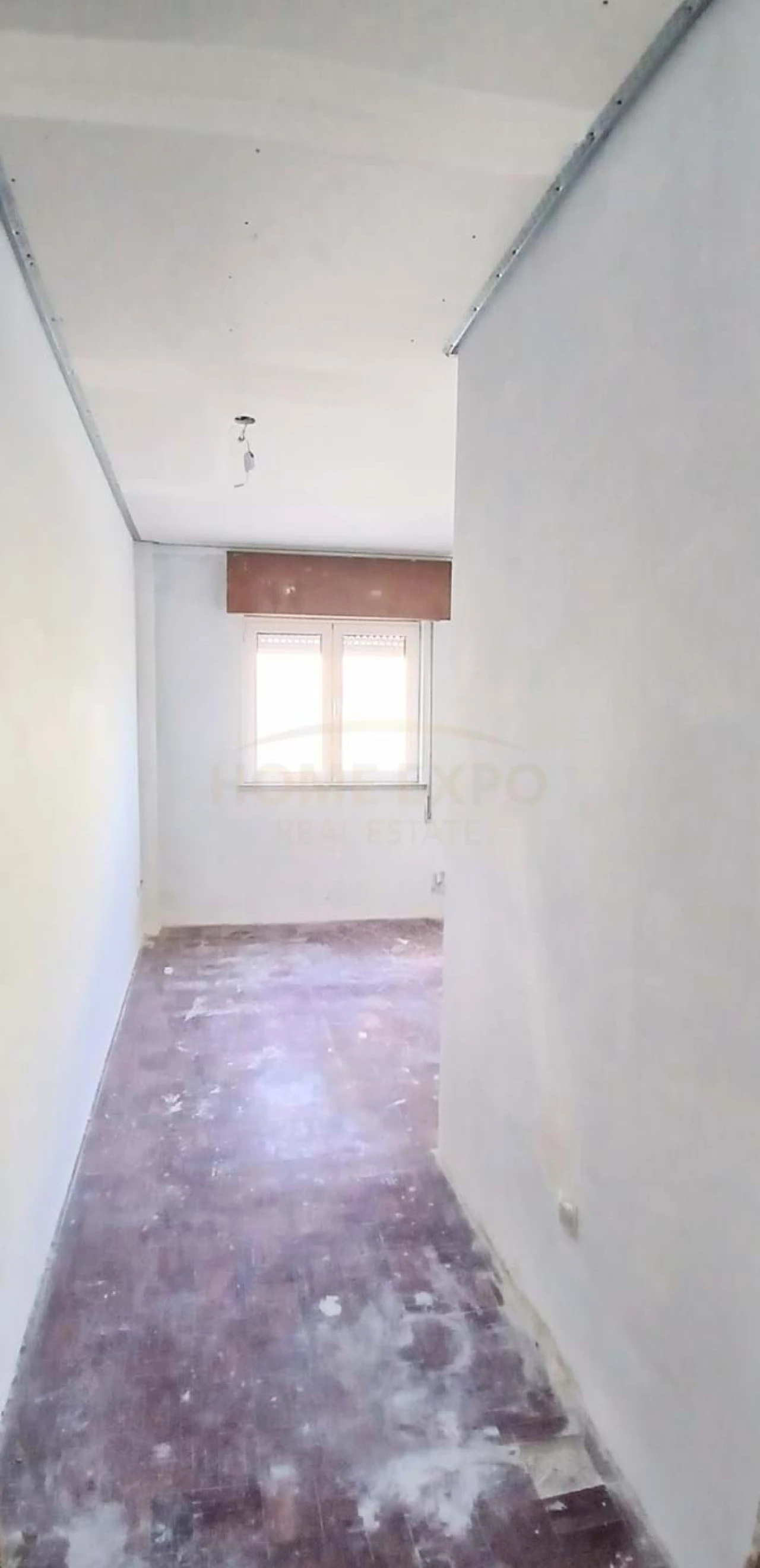 Apartamento T4 para Arrendamento em Santa Iria de Azoia, São João da Talha e Bobadela Foto 17