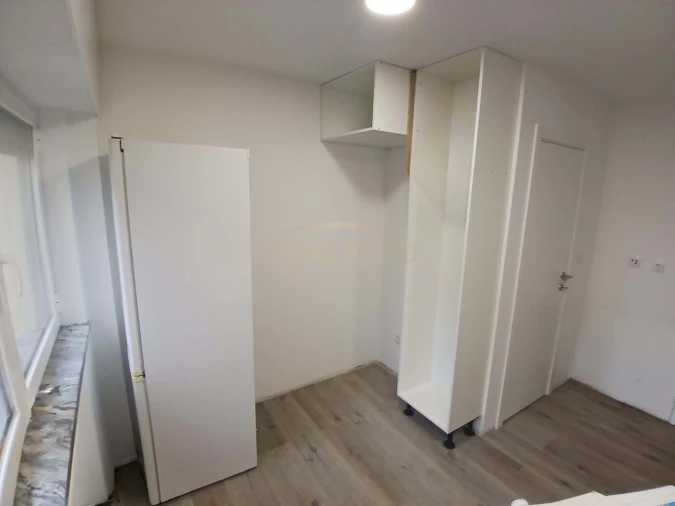 Apartamento T4 para Arrendamento em Santa Iria de Azoia, São João da Talha e Bobadela Foto 9