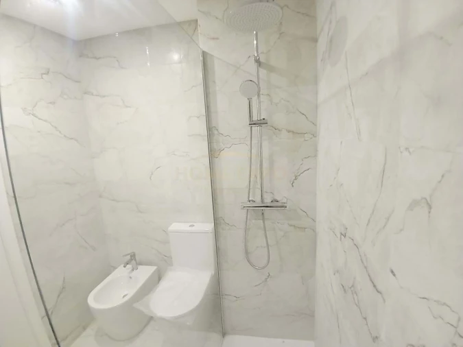 Apartamento T4 para Arrendamento em Santa Iria de Azoia, São João da Talha e Bobadela Foto 14