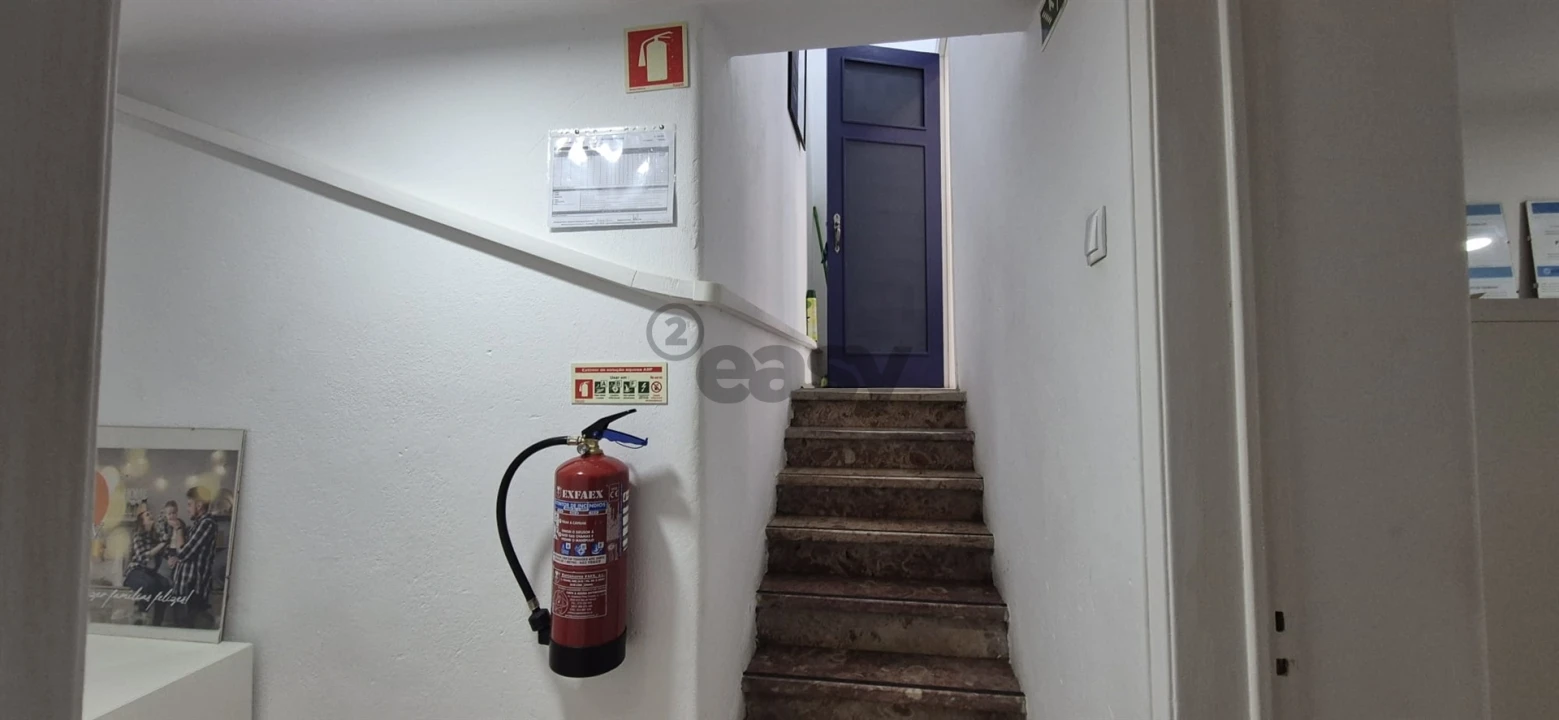 Loja para Venda em Venteira Foto 13