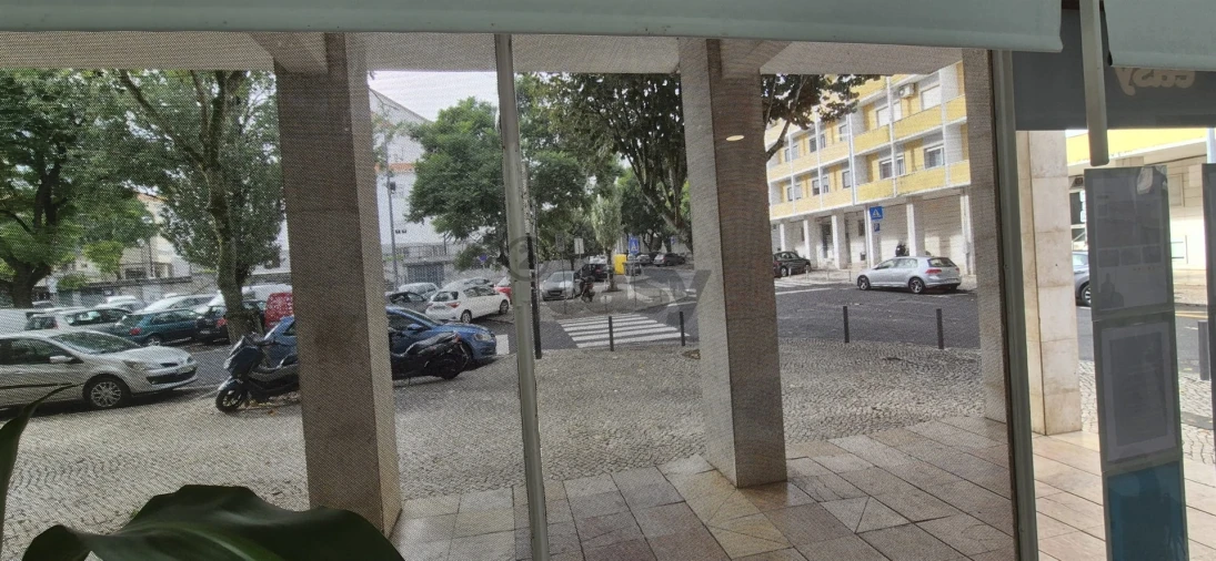 Loja para Venda em Venteira Foto 18