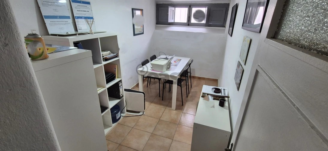 Loja para Venda em Venteira Foto 17