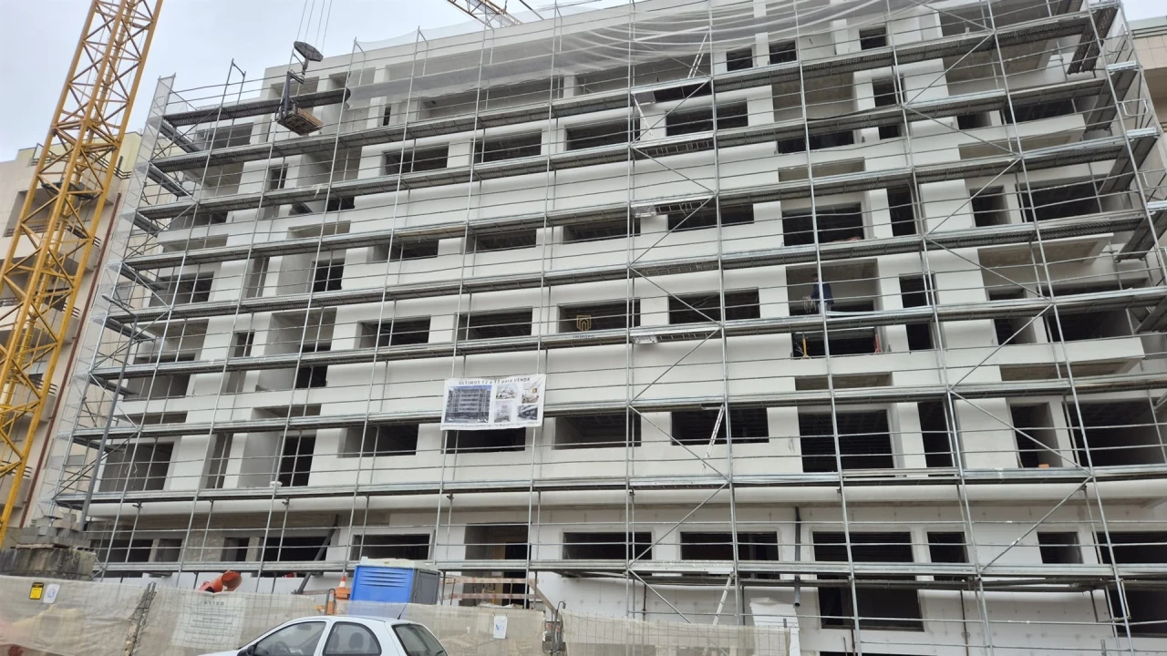 Apartamento T3 para Venda em Gondomar (São Cosme), Valbom e Jovim Foto 30