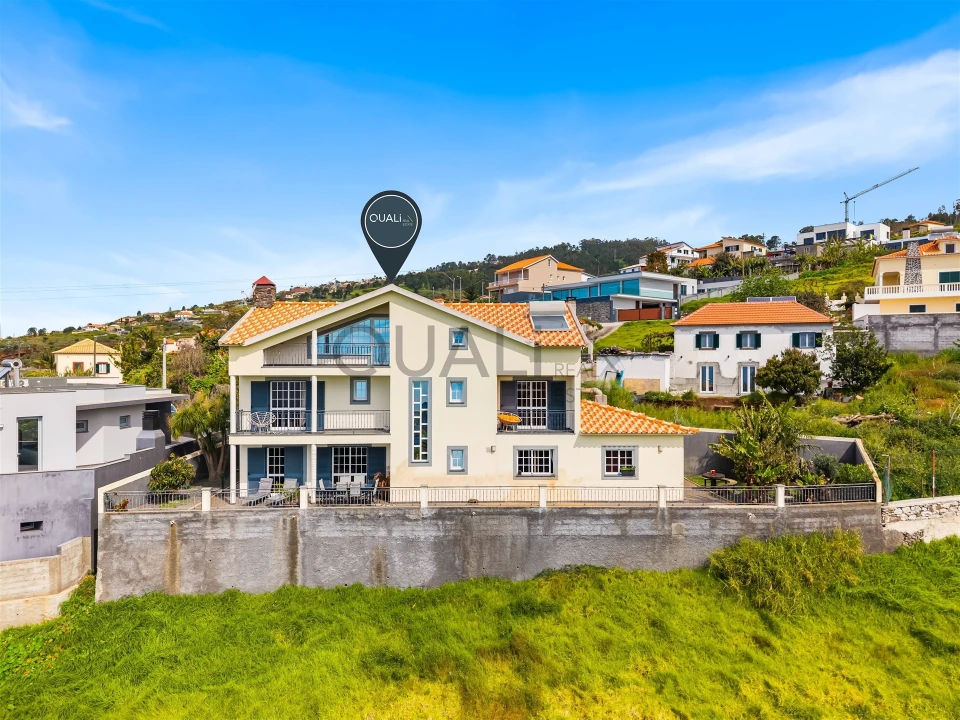 Moradia T4 para Venda em Estreito da Calheta Foto 41