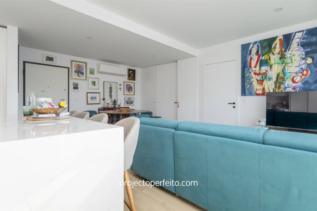 Apartamento T1 para Venda em Arcozelo Foto 8