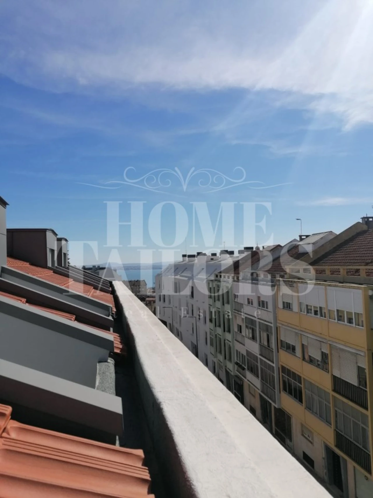 Apartamento T4 para Arrendamento em São Vicente Foto 12