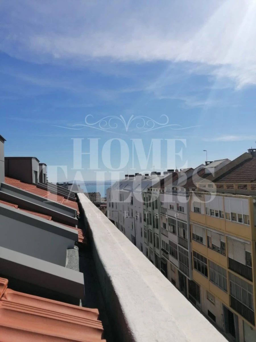 Apartamento T4 para Arrendamento em São Vicente Foto 12