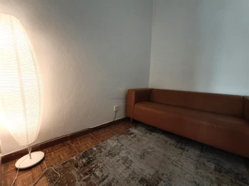 Apartamento T2 para Arrendamento em Penha de França