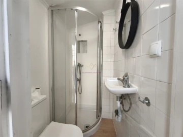 Apartamento T2 para Arrendamento em Penha de França