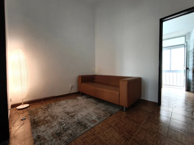 Apartamento T2 para Arrendamento em Penha de França Foto 19