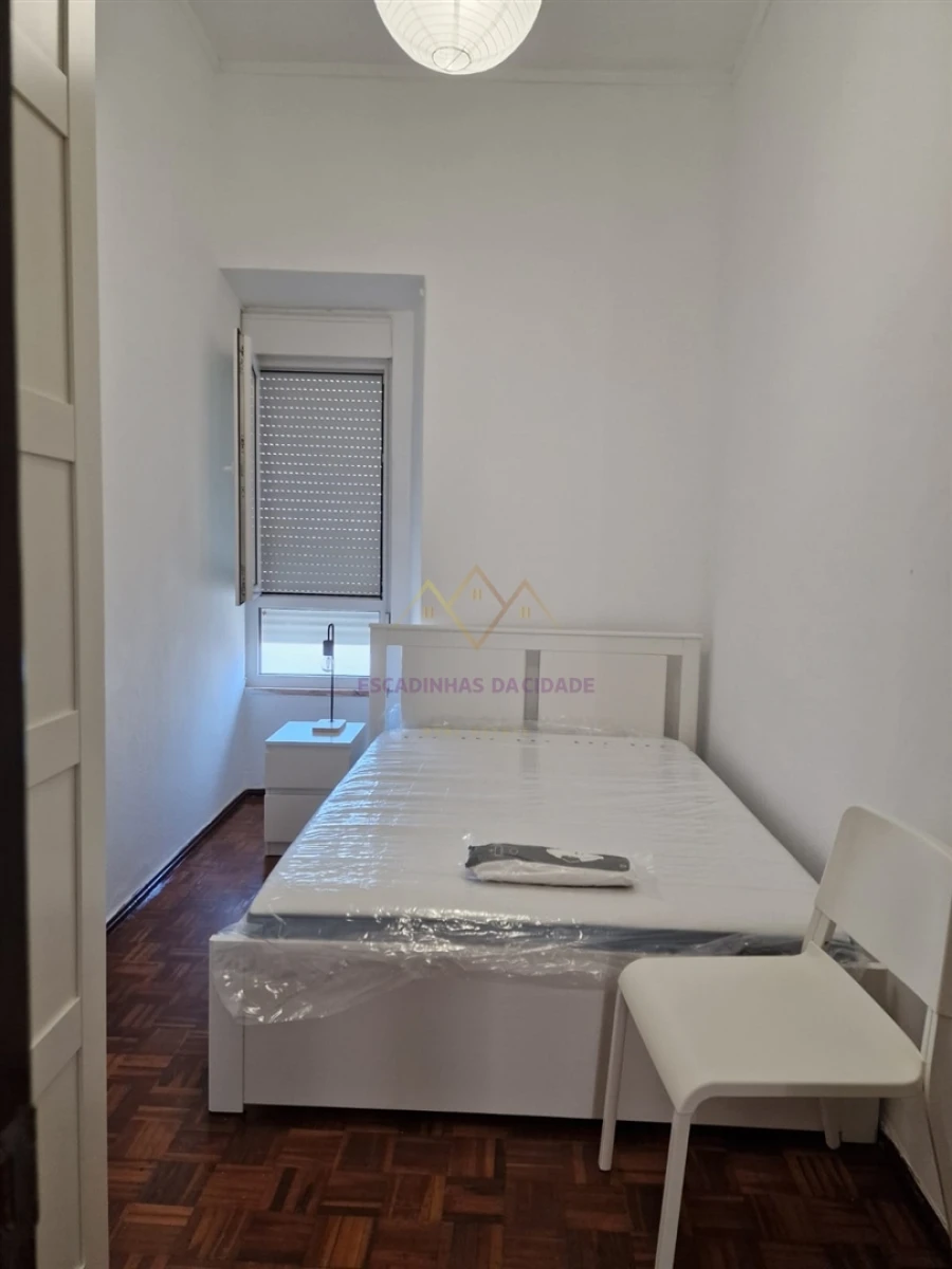 Apartamento T2 para Arrendamento em Penha de França Foto 22