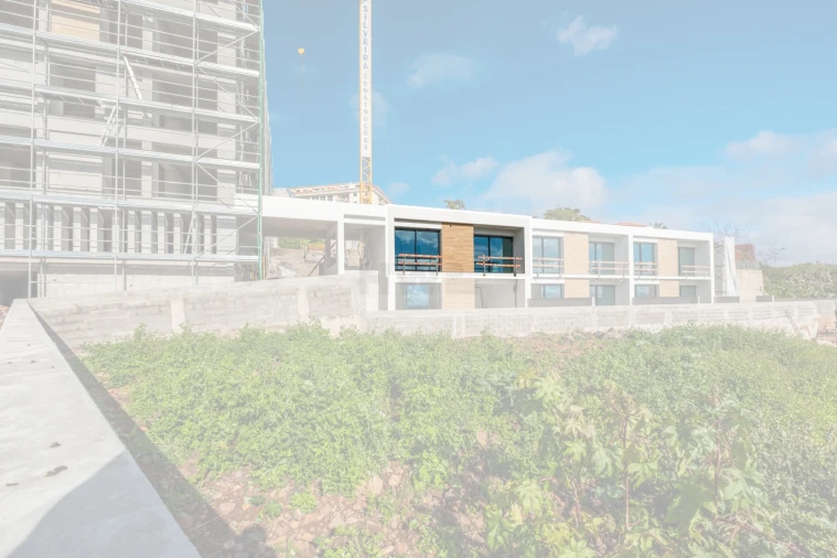 Apartamento T1 para Venda em Caniço Foto 4