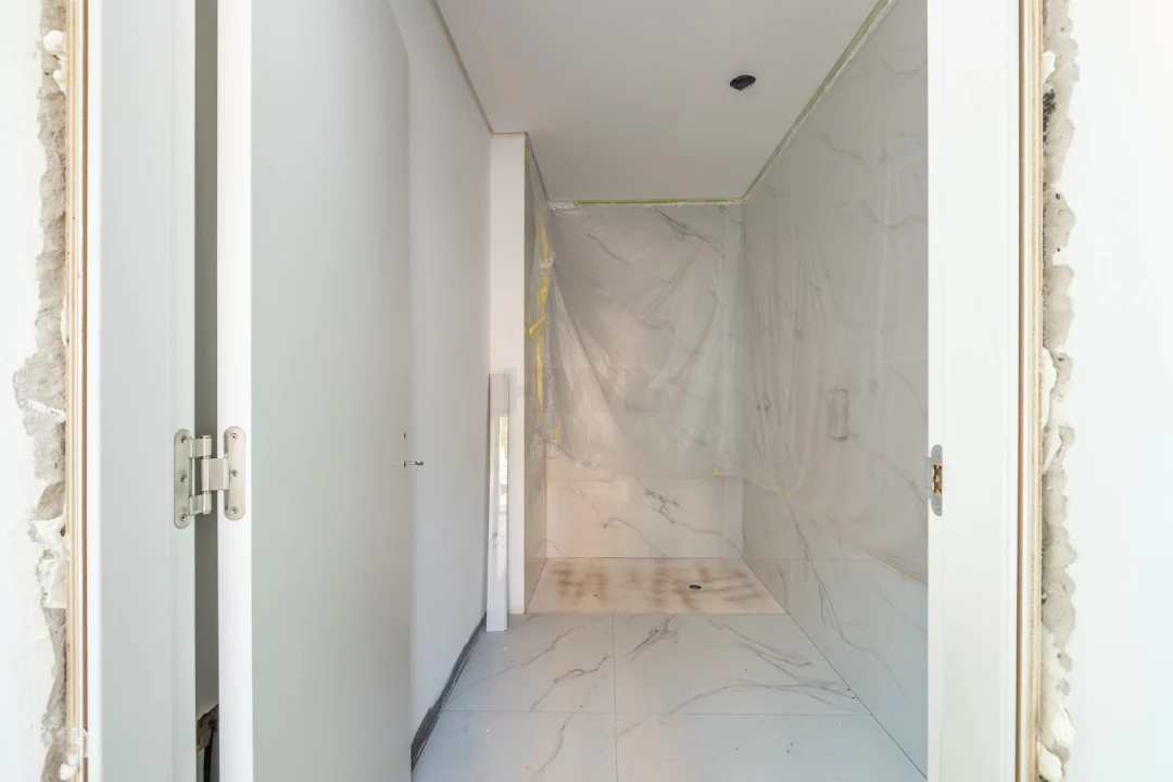 Apartamento T1 para Venda em Caniço Foto 6