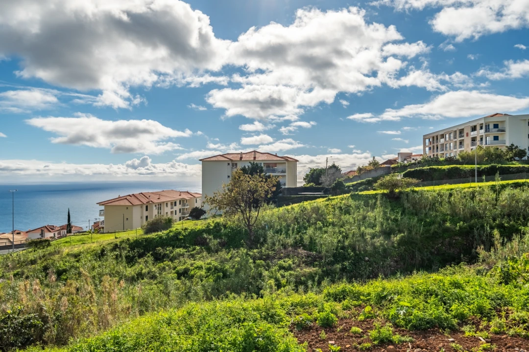 Apartamento T1 para Venda em Caniço Foto 14