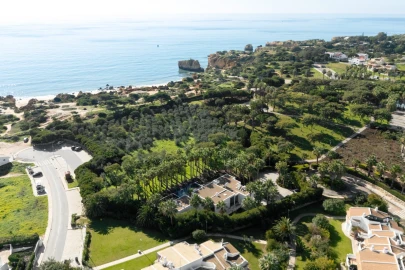 Moradia T4 para Venda em Albufeira e Olhos de Água