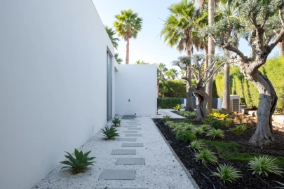 Moradia T4 para Venda em Albufeira e Olhos de Água