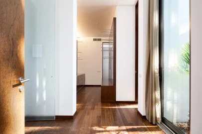 Moradia T4 para Venda em Albufeira e Olhos de Água