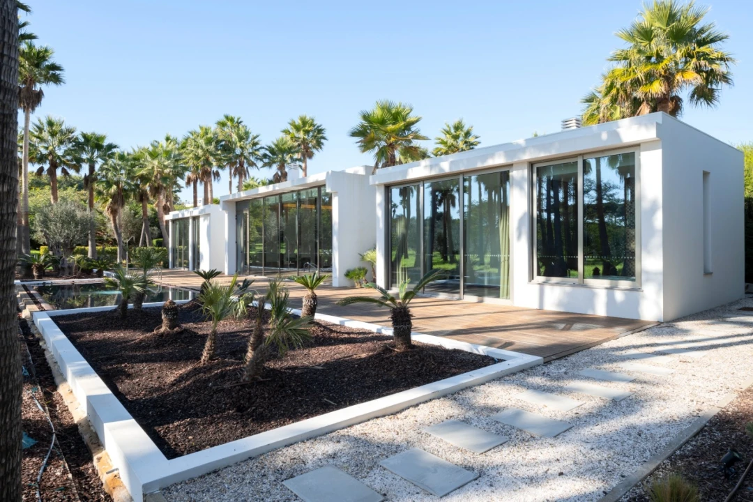 Moradia T4 para Venda em Albufeira e Olhos de Água Foto 1