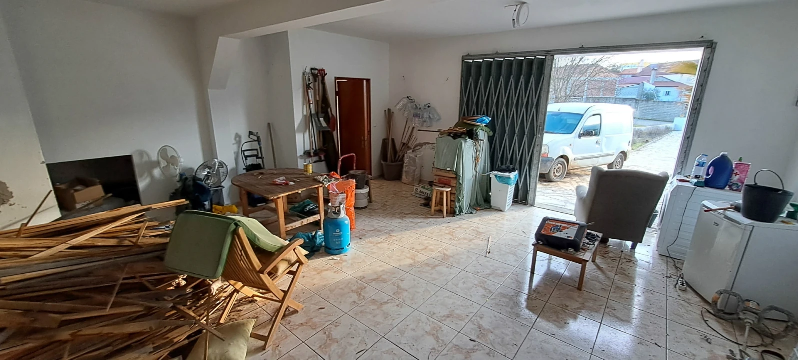 Moradia T3 para Venda em Silva e Águas Vivas Foto 13