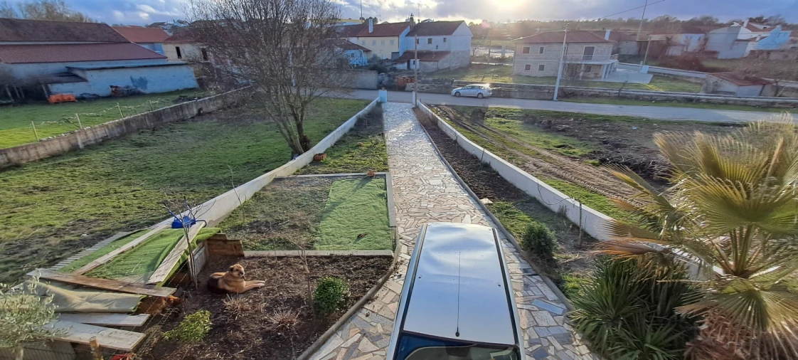 Moradia T3 para Venda em Silva e Águas Vivas Foto 4