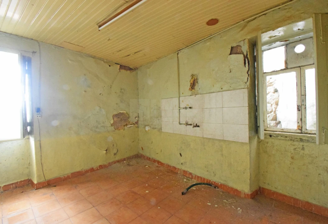 Moradia T3 para Venda em Teixoso e Sarzedo Foto 17