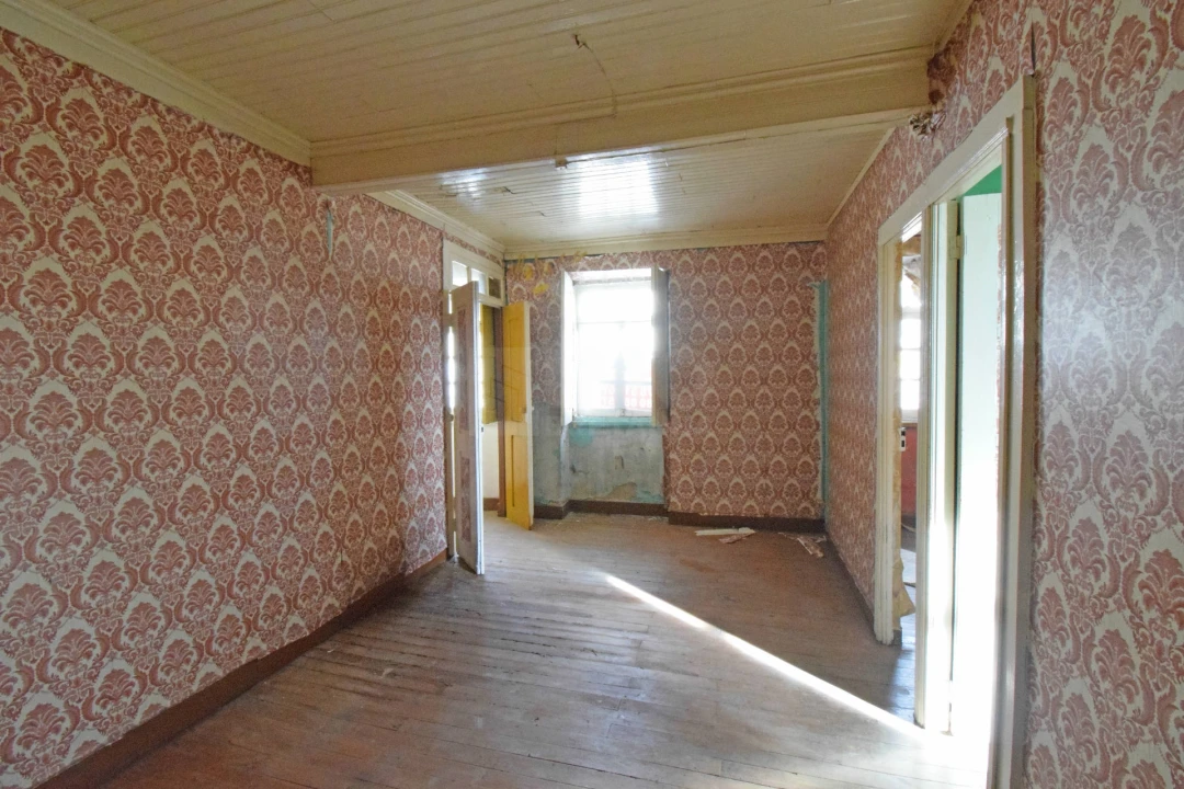 Moradia T3 para Venda em Teixoso e Sarzedo Foto 13