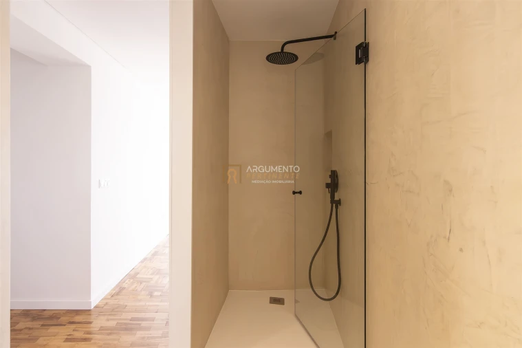 Apartamento T4 para Venda em Cedofeita, Santo Ildefonso, Sé, Miragaia, São Nicolau e Vitória Foto 20