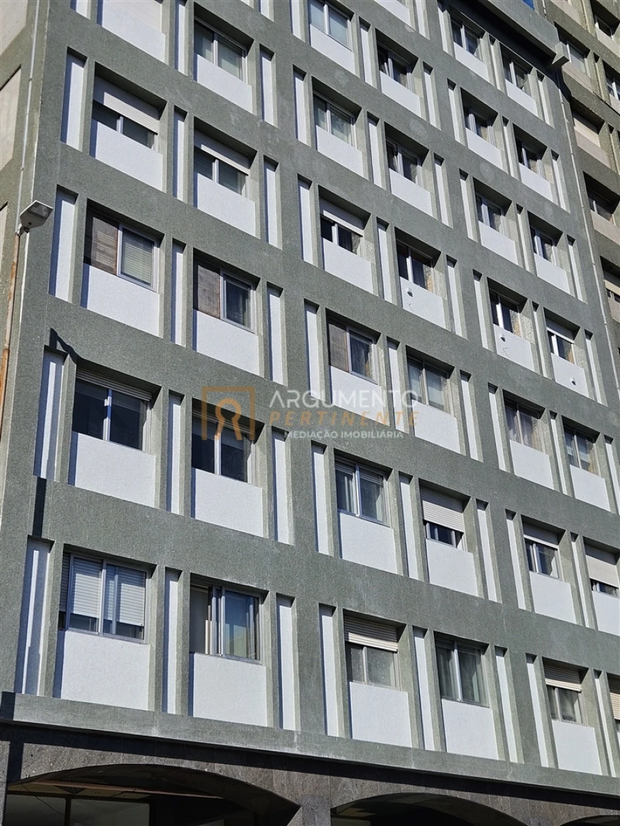 Apartamento T4 para Venda em Cedofeita, Santo Ildefonso, Sé, Miragaia, São Nicolau e Vitória Foto 25