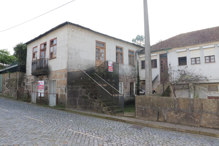 Moradia T0 para Venda em São Tomé de Negrelos Foto 5