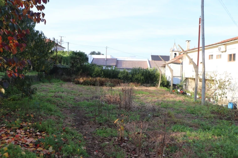 Moradia T0 para Venda em São Tomé de Negrelos Foto 17