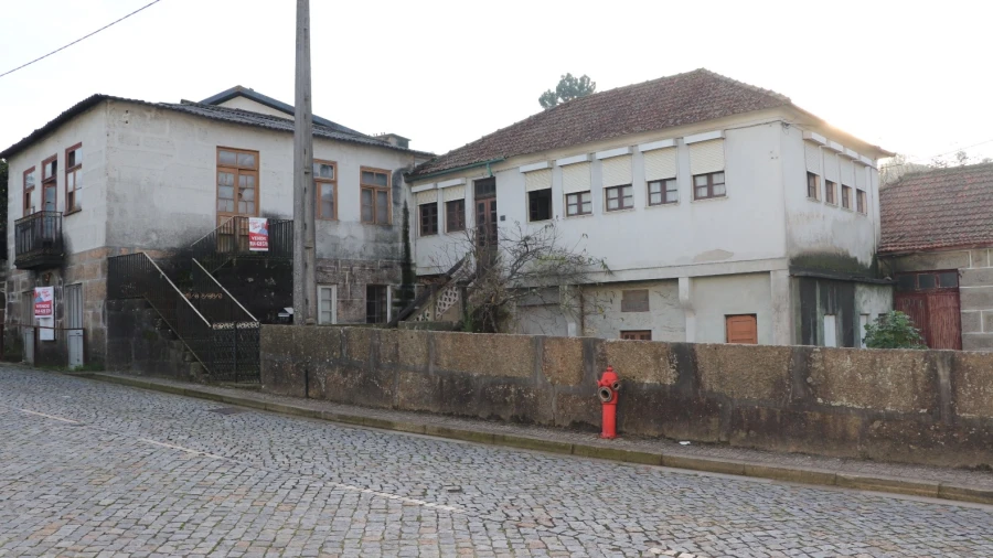 Moradia T0 para Venda em São Tomé de Negrelos