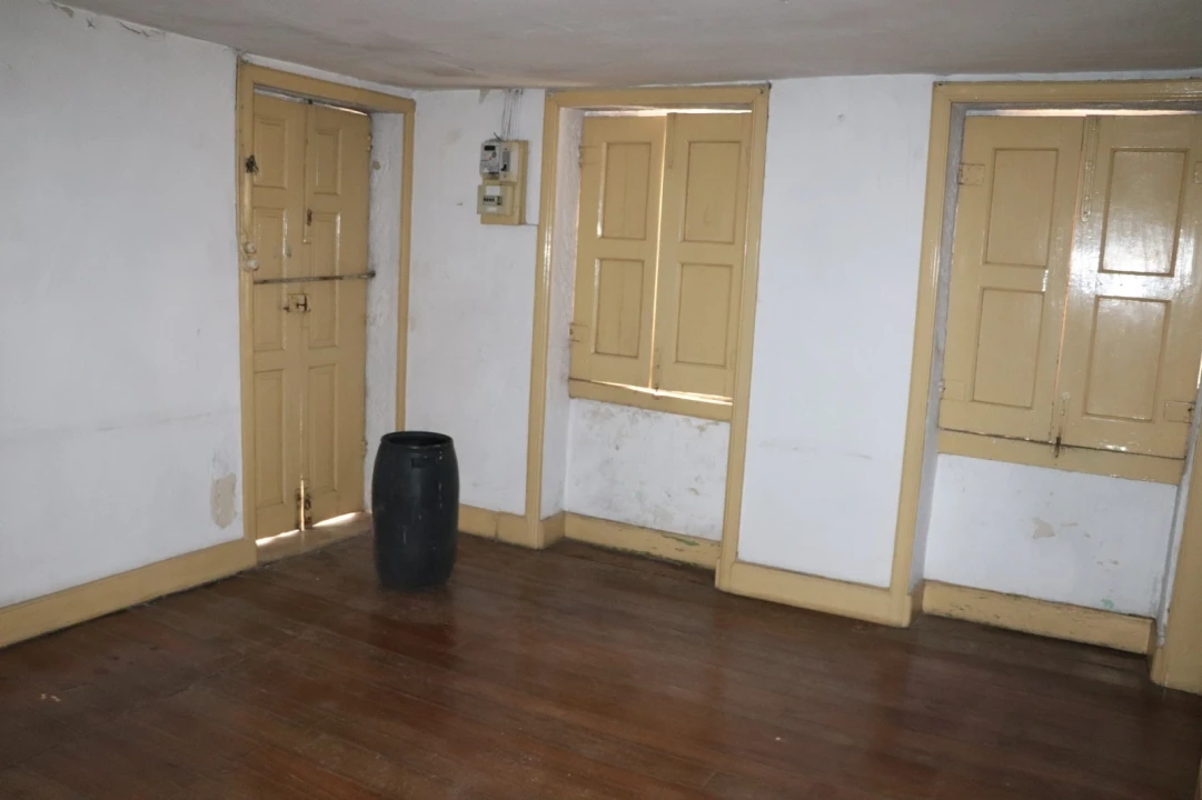 Moradia T0 para Venda em Meixomil Foto 6