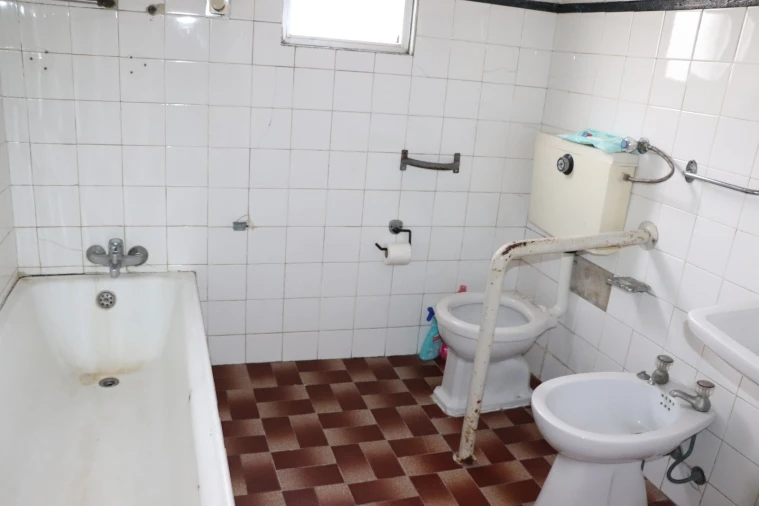 Moradia T0 para Venda em Meixomil Foto 11