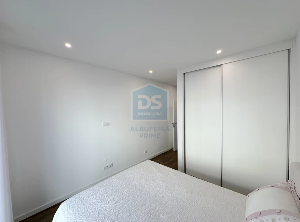 Apartamento T2 para Venda em Almancil Foto 22