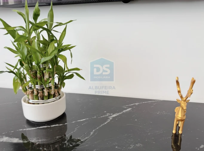 Apartamento T2 para Venda em Almancil Foto 4