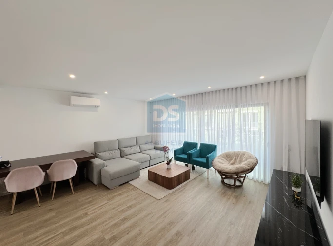 Apartamento T2 para Venda em Almancil Foto 7