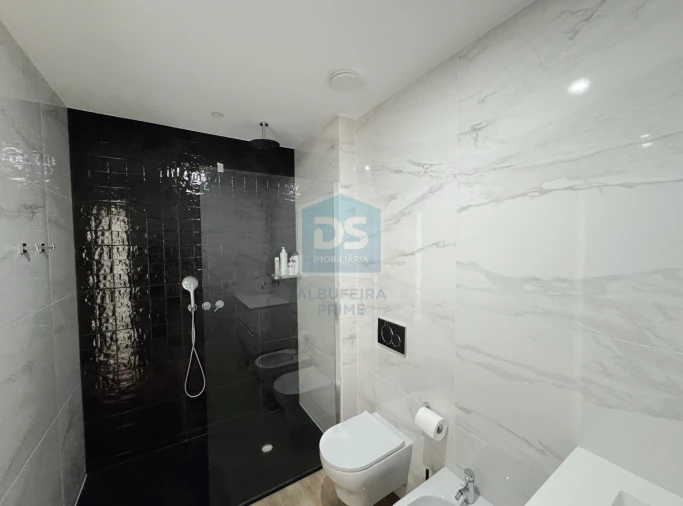 Apartamento T2 para Venda em Almancil Foto 25