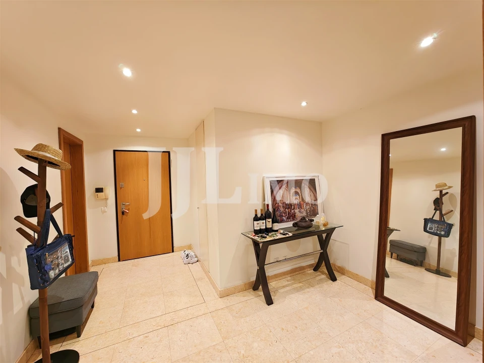 Apartamento T3 para Venda em Parque das Nações Foto 7