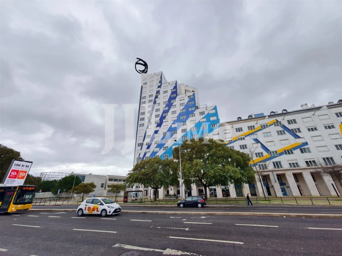 Apartamento T3 para Venda em Parque das Nações Foto 2