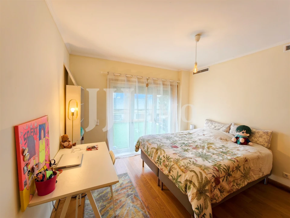 Apartamento T3 para Venda em Parque das Nações Foto 20