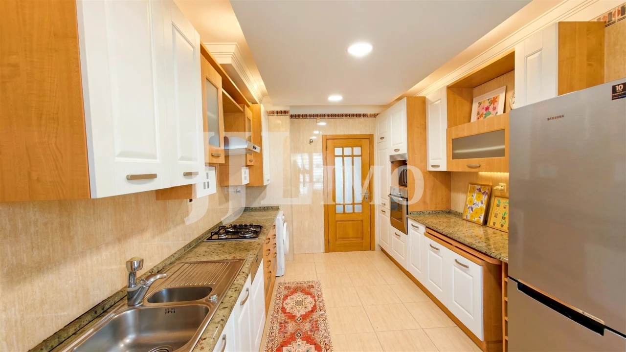 Apartamento T4 para Venda em Parque das Nações Foto 45