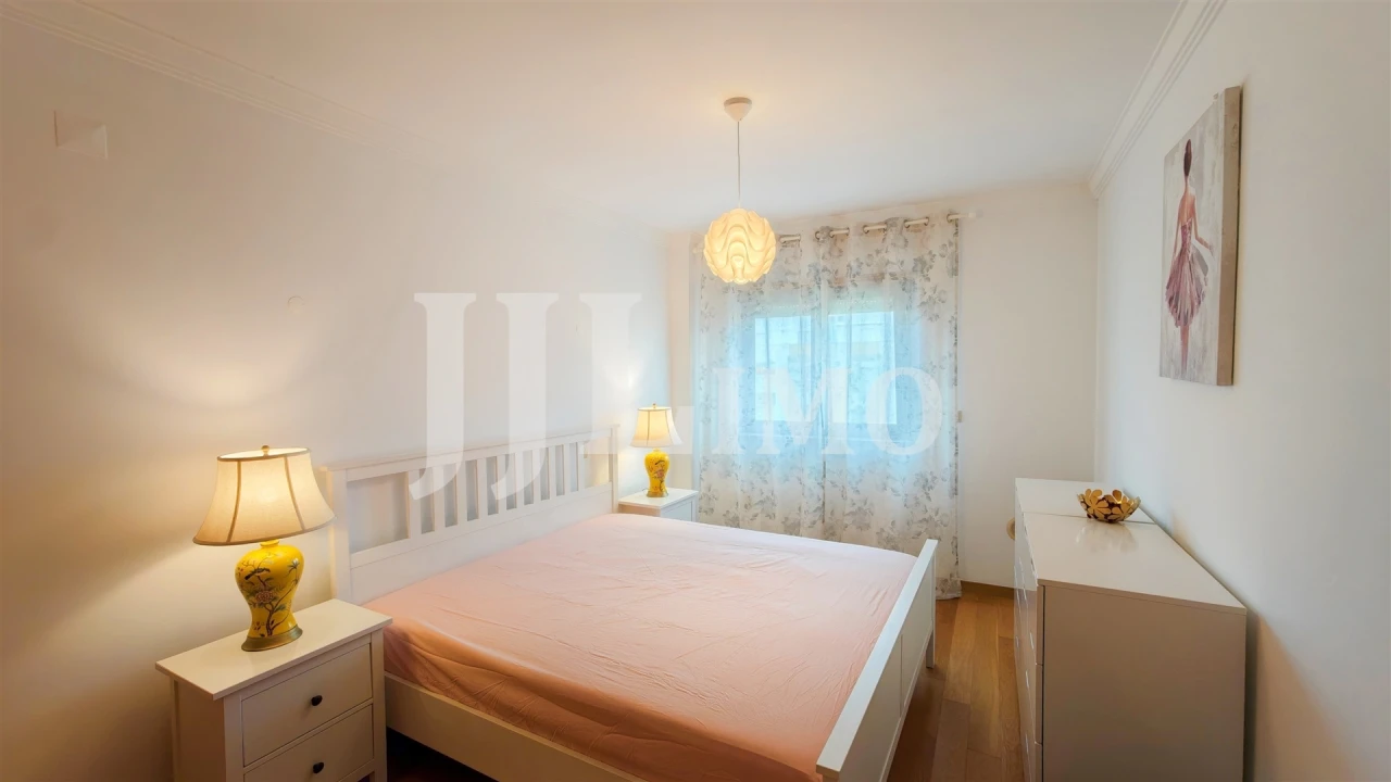 Apartamento T4 para Venda em Parque das Nações Foto 29