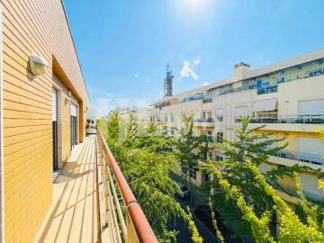 Apartamento T4 para Venda em Parque das Nações